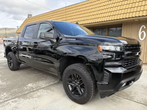 More photos of 2019 Chevrolet Silverado 1500 RST at AutoXit, CA