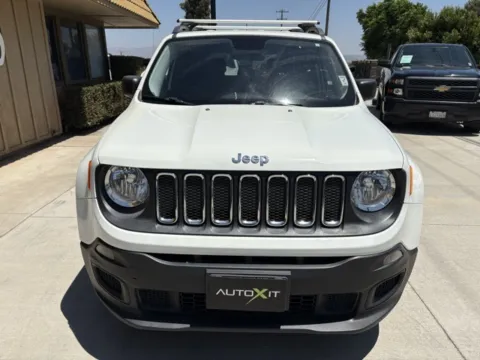 Photos of 2017 Jeep Renegade Sport for sale in Riverside, CA at AutoXit