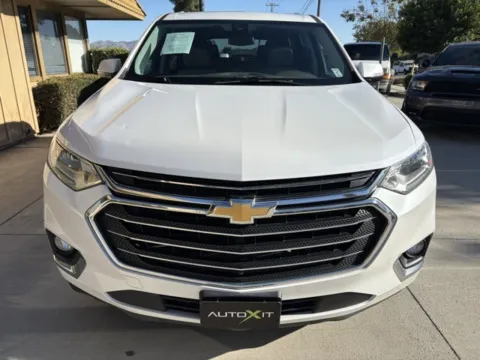 More photos of 2019 Chevrolet Traverse Premier at AutoXit, CA