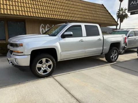 Another view of 2018 Chevrolet Silverado 1500 LT for sale in Riverside, CA at AutoXit