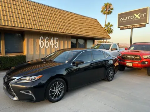 Black 2017 Lexus ES 350 for sale in Riverside, CA
