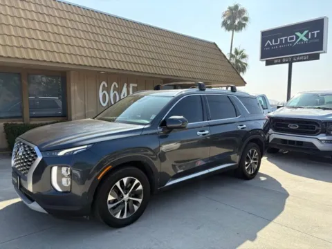 Gray 2020 Hyundai Palisade SEL for sale in Riverside, CA