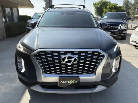 Another view of 2020 Hyundai Palisade SEL for sale in Riverside, CA at AutoXit