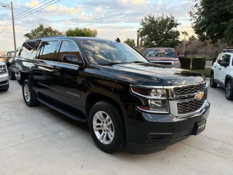 Another view of 2020 Chevrolet Suburban LT for sale in Riverside, CA at AutoXit