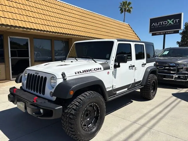 White 2015 Jeep Wrangler Unlimited Rubicon for sale in Riverside, CA