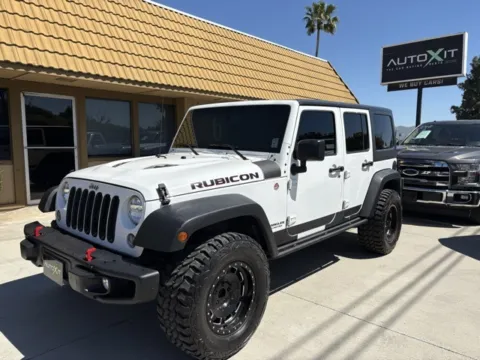 White 2015 Jeep Wrangler Unlimited Rubicon for sale in Riverside, CA