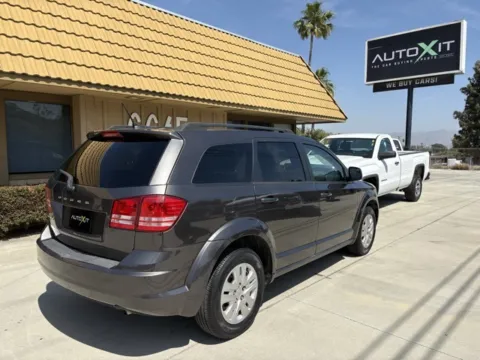 More photos of 2017 Dodge Journey SE at AutoXit, CA