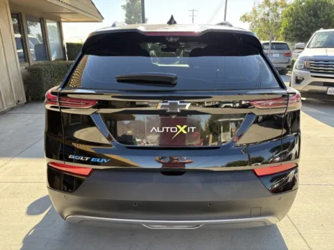 More photos of 2023 Chevrolet Bolt EUV Premier at AutoXit, CA