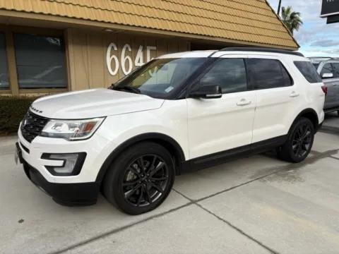 More photos of 2017 Ford Explorer XLT at AutoXit, CA