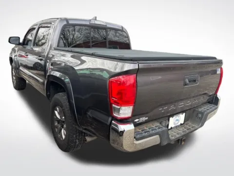 More photos of 2017 Toyota Tacoma SR5 at Pinnacle Motor Company LKN, NC