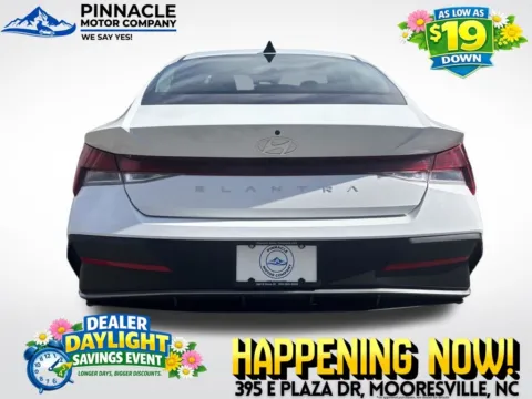More photos of 2024 Hyundai Elantra SEL at Pinnacle Motor Company LKN, NC