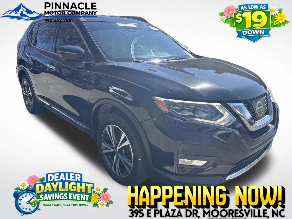 Black 2017 Nissan Rogue SL for sale in Mooresville, NC