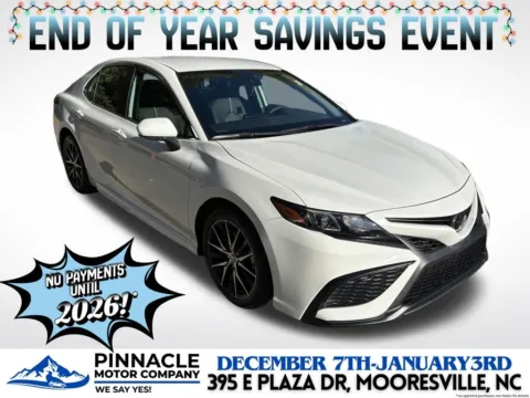 White 2024 Toyota Camry SE for sale in Mooresville, NC