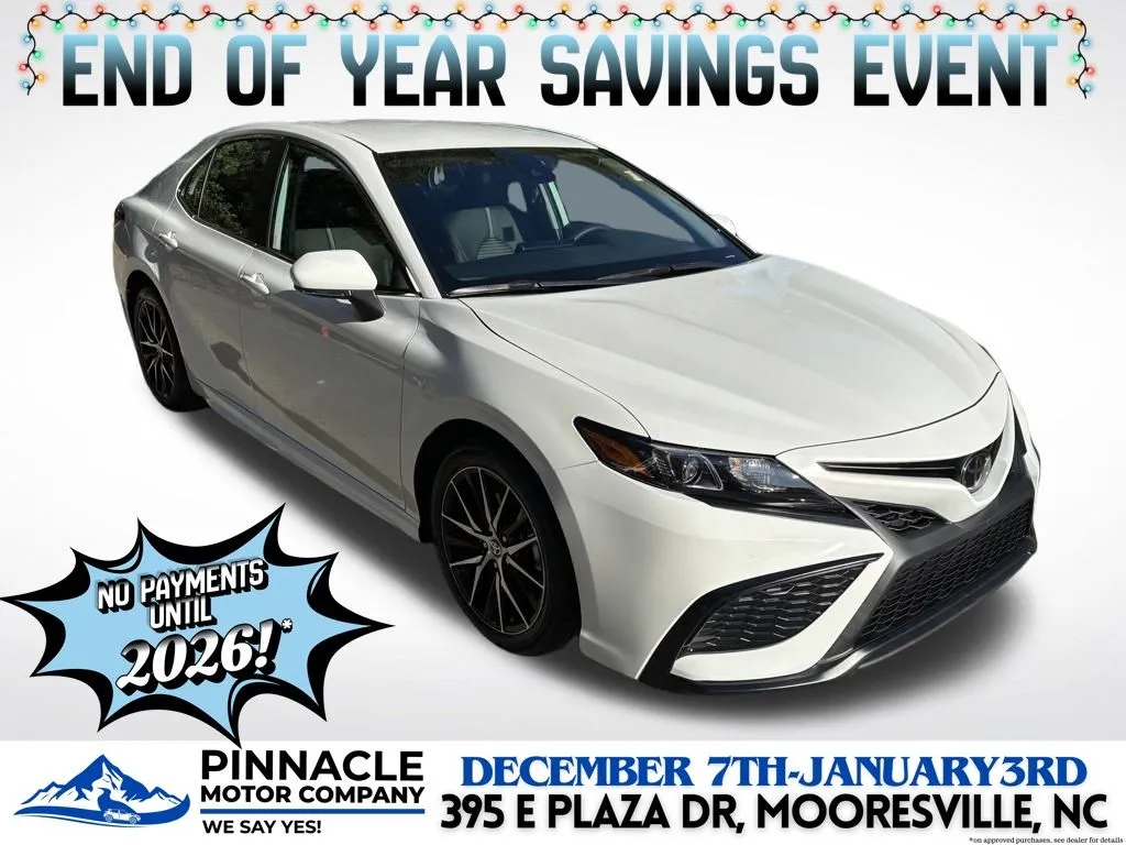 White 2024 Toyota Camry SE for sale in Mooresville, NC