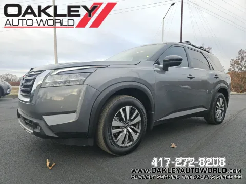 Gray 2022 Nissan Pathfinder SL for sale in Branson West, MO