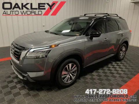 Gray 2022 Nissan Pathfinder SL for sale in Branson West, MO