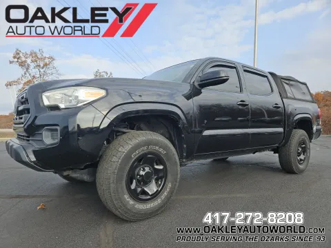 Black 2018 Toyota Tacoma SR for sale in Branson West, MO