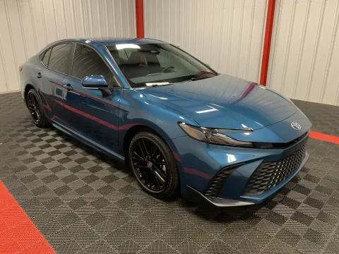 More photos of 2026 Toyota Camry SE at Oakley Auto World, MO