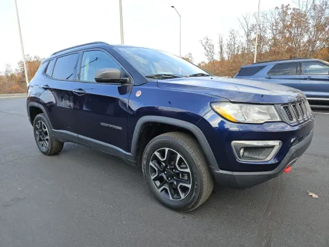 More photos of 2019 Jeep Compass Trailhawk at Oakley Auto World, MO