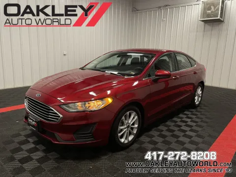 Red 2019 Ford Fusion SE for sale in Branson West, MO