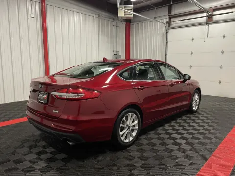 More photos of 2019 Ford Fusion SE at Oakley Auto World, MO