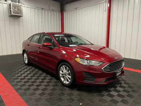 More photos of 2019 Ford Fusion SE at Oakley Auto World, MO