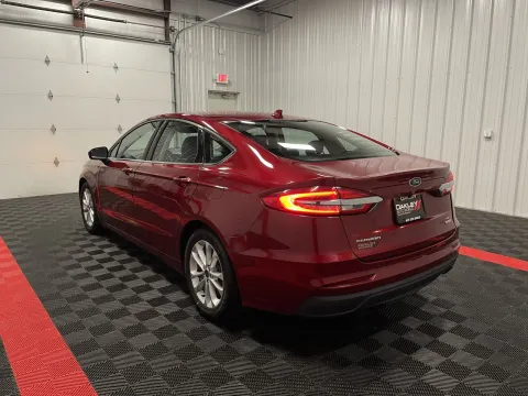 Photos of 2019 Ford Fusion SE for sale in Branson West, MO at Oakley Auto World