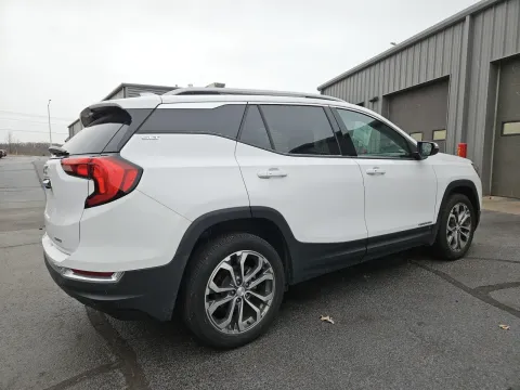 More photos of 2021 GMC Terrain SLT at Oakley Auto World, MO