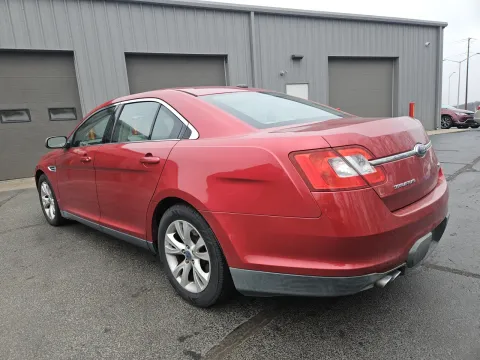 Photos of 2010 Ford Taurus SEL for sale in Branson West, MO at Oakley Auto World