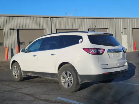 Photos of 2017 Chevrolet Traverse LT for sale in Branson West, MO at Oakley Auto World