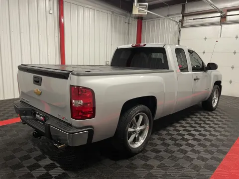 More photos of 2013 Chevrolet Silverado 1500 Work Truck at Oakley Auto World, MO