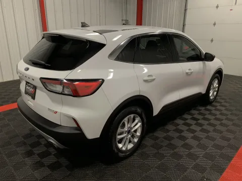 More photos of 2022 Ford Escape SE at Oakley Auto World, MO