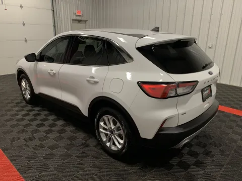 Photos of 2022 Ford Escape SE for sale in Branson West, MO at Oakley Auto World