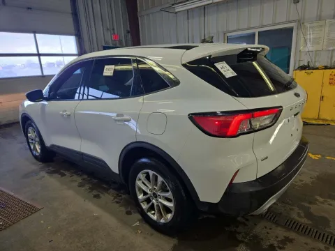 Photos of 2022 Ford Escape SE for sale in Branson West, MO at Oakley Auto World