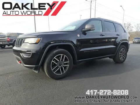 Black 2020 Jeep Grand Cherokee Trailhawk for sale in Branson West, MO