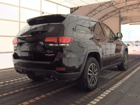 More photos of 2020 Jeep Grand Cherokee Trailhawk at Oakley Auto World, MO