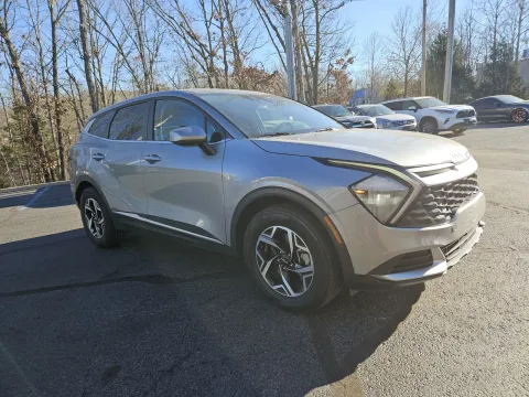 More photos of 2023 Kia Sportage LX at Oakley Auto World, MO