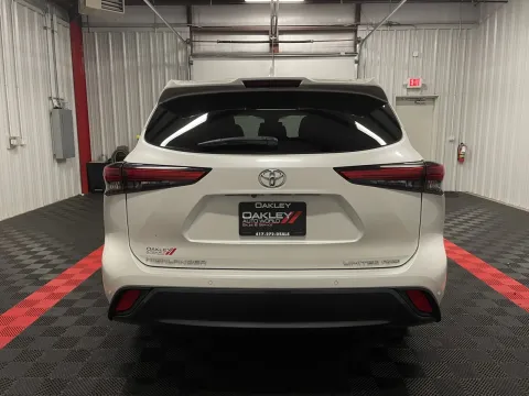 Another view of 2020 Toyota Highlander Limited for sale in Branson West, MO at Oakley Auto World