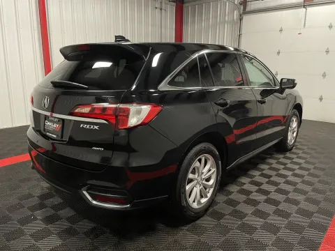 More photos of 2018 Acura RDX at Oakley Auto World, MO