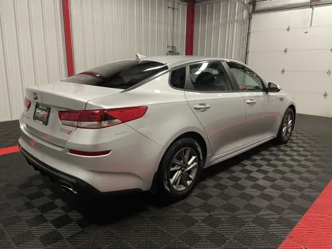 More photos of 2019 Kia Optima LX at Oakley Auto World, MO