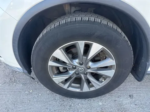 More photos of 2017 Nissan Murano S at Oakley Auto World, MO