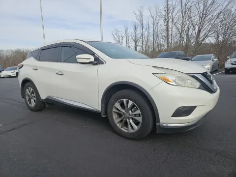 More photos of 2017 Nissan Murano S at Oakley Auto World, MO