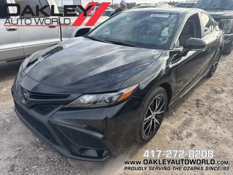 Black 2024 Toyota Camry SE for sale in Branson West, MO