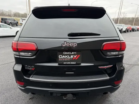 Another view of 2020 Jeep Grand Cherokee Trailhawk for sale in Branson West, MO at Oakley Auto World