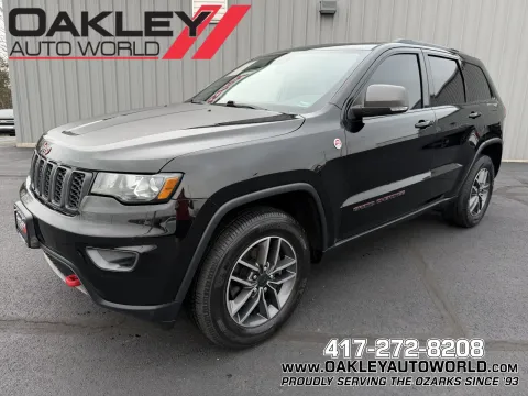 Black 2020 Jeep Grand Cherokee Trailhawk for sale in Branson West, MO