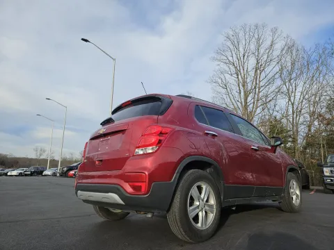 More photos of 2020 Chevrolet Trax LT at Oakley Auto World, MO