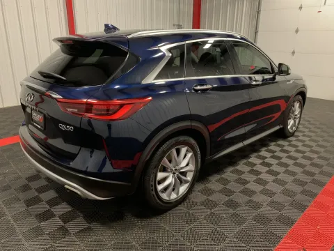 More photos of 2019 INFINITI QX50 LUXE at Oakley Auto World, MO