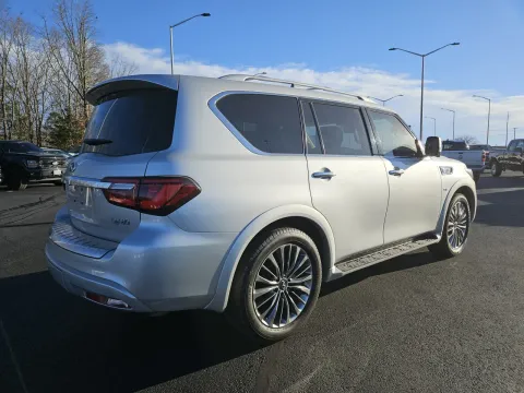 More photos of 2020 INFINITI QX80 LUXE at Oakley Auto World, MO