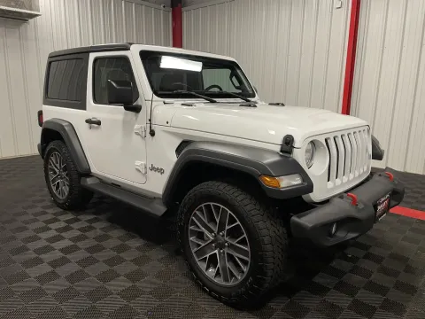 More photos of 2019 Jeep Wrangler Sport S at Oakley Auto World, MO