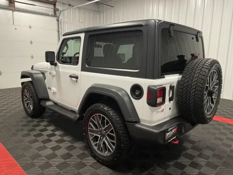 Photos of 2019 Jeep Wrangler Sport S for sale in Branson West, MO at Oakley Auto World
